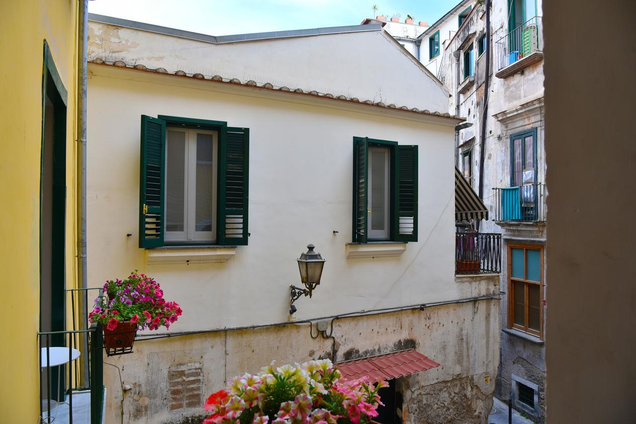 La Dolce Vita Salerno Bed & Breakfast Exterior foto